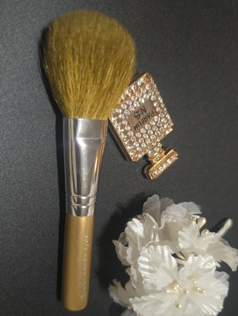 🧚‍♀️Bareminerals RARE Lim Ed. Soft Sweep Cheek Brush NWOTags